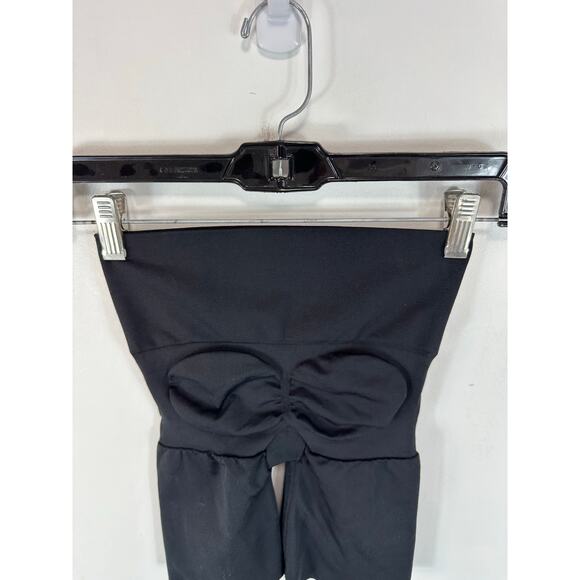 Assets By Spanx Mid Thigh Shaper Shorts Black Size Small - Picture 11 of 12
